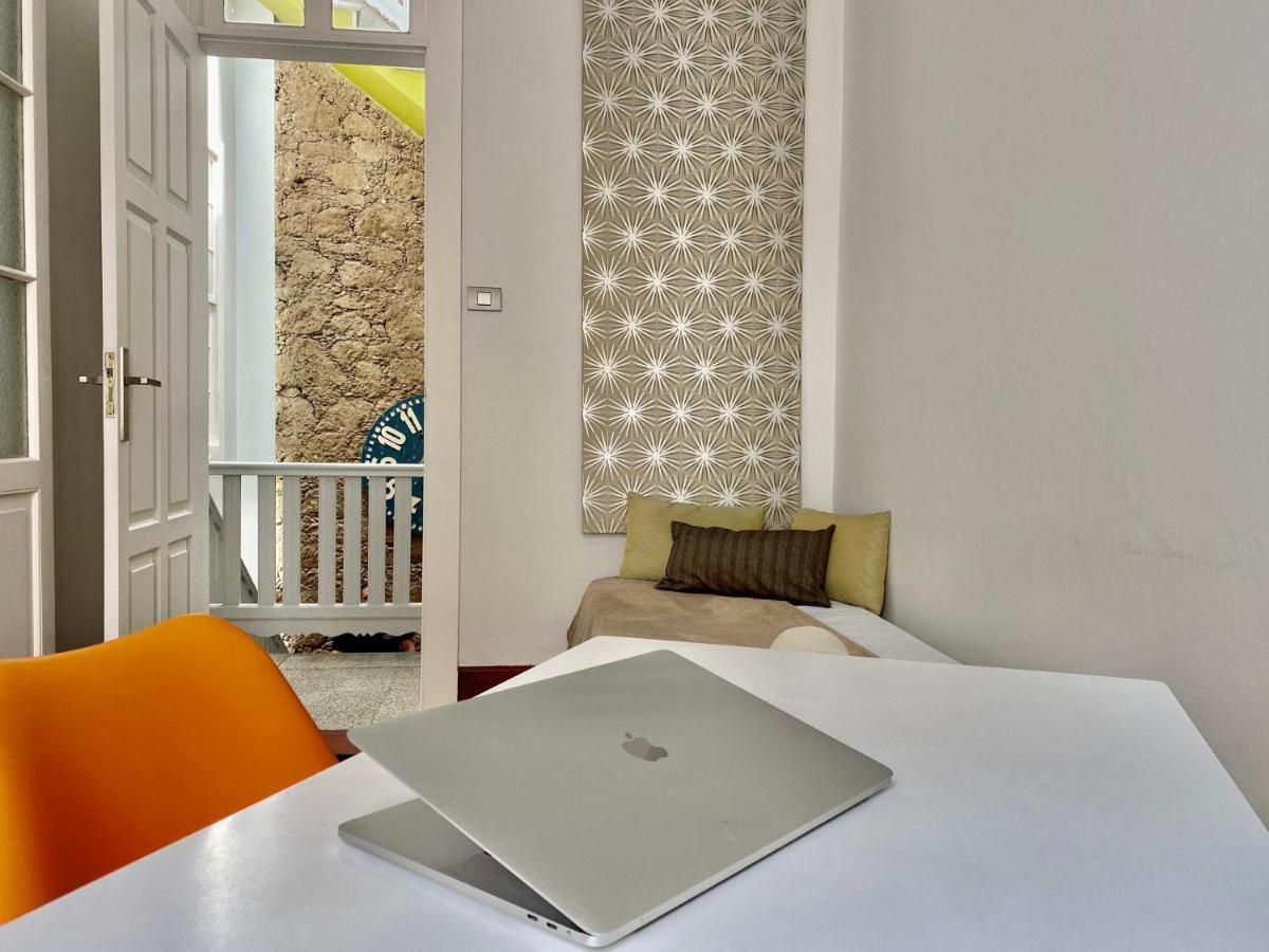 Traditional Townhouse With Private Rooftop Terrace Las Palmas de Gran Canaria Luaran gambar